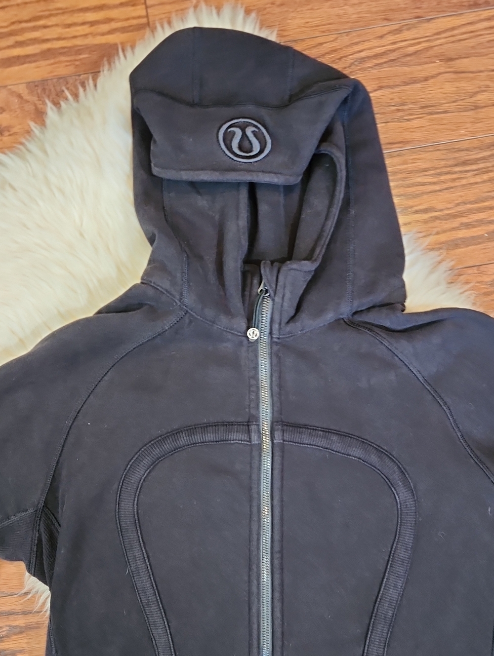 Lululemon Black Scuba Hoodie - Picture 2 of 4